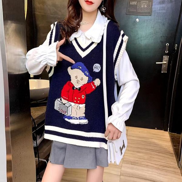 2021 autumn winter cartoon bear sweater women's vt loose korean embroidery sleevels waistcoat, Black;white
2021 autumn winter cartoon bear sweater women's vt loose korean embroidery sleevels waistcoat, Black;white