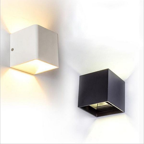 outdoor wall lamps 12w led light 10cm*10cm*10cm waterproof aluminium square warm white lamp arts mount for indoor or
outdoor wall lamps 12w led light 10cm*10cm*10cm waterproof aluminium square warm white lamp arts mount for indoor or