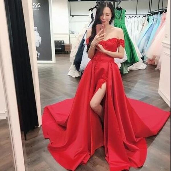 party dresses 2021 lace boat neck satin red evening dress side split off the shoulder backless simple prom gown court train for formal, White;black
party dresses 2021 lace boat neck satin red evening dress side split off the shoulder backless simple prom gown court train for formal, White;black