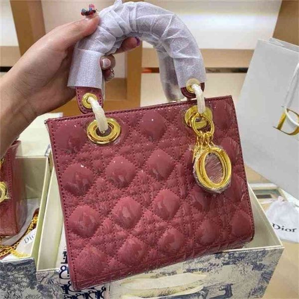 christian wholesale factory casual d fashionable h-held with small fragrance and patent leather desi designer handbag bags cgbp
christian wholesale factory casual d fashionable h-held with small fragrance and patent leather desi designer handbag bags cgbp