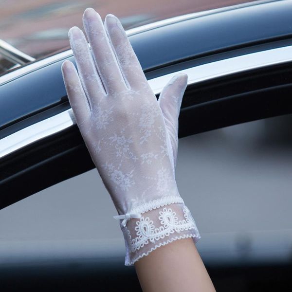 five fingers gloves 1 pair fashion lace thin sunscreen solid color women driving touch screen summer outdoor, Blue;gray
five fingers gloves 1 pair fashion lace thin sunscreen solid color women driving touch screen summer outdoor, Blue;gray