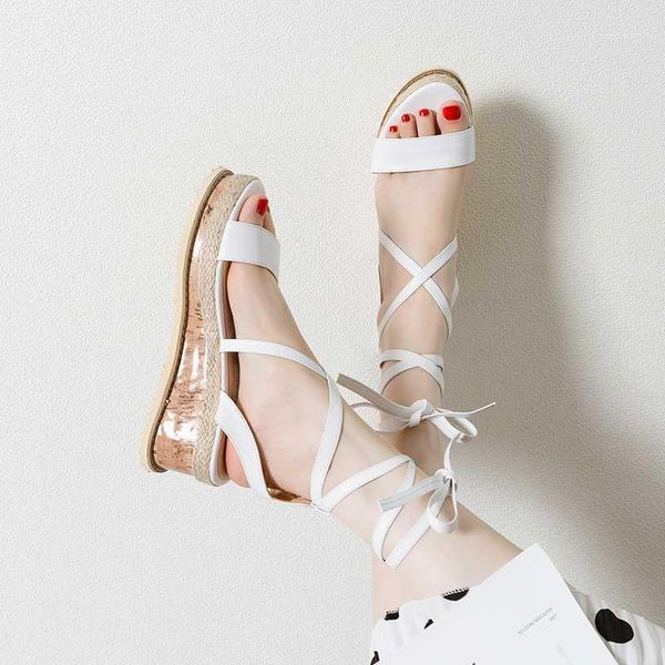 dress shoes baoyafang 2021 arrival white/black summer sandals woman open toe wedges girls party lace-up big size 431
dress shoes baoyafang 2021 arrival white/black summer sandals woman open toe wedges girls party lace-up big size 431