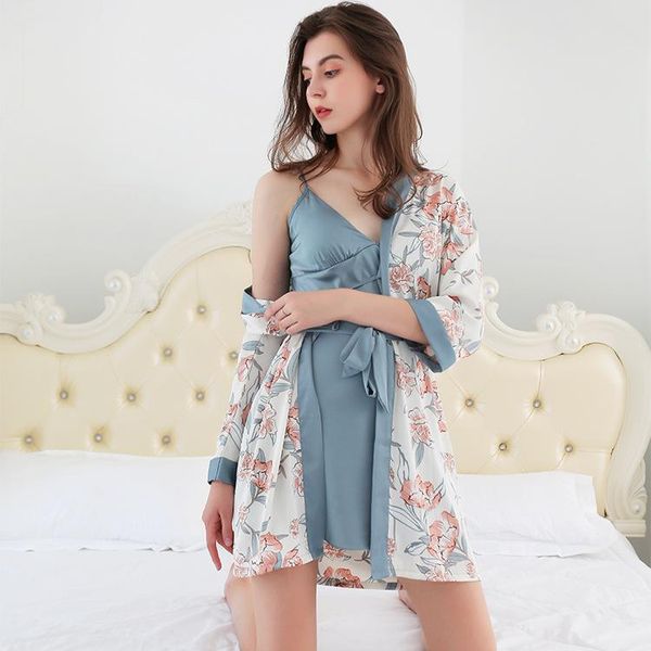 women's sleepwear summer long-sleeved floral strap ice silk korean two-piece suit nightdress nightgown conjunto pijama mujer, Black;red
women's sleepwear summer long-sleeved floral strap ice silk korean two-piece suit nightdress nightgown conjunto pijama mujer, Black;red