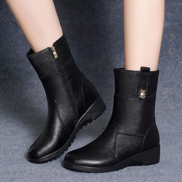 boots 2021 first layer soft mid-tube women's short wedges winter plus shoes thick-soled warm artificial leather, Black
boots 2021 first layer soft mid-tube women's short wedges winter plus shoes thick-soled warm artificial leather, Black