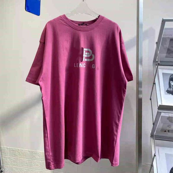 2022 factory wholesale new high version spring and summer letter printing grape purple white leisure loose couple short sleeves
2022 factory wholesale new high version spring and summer letter printing grape purple white leisure loose couple short sleeves