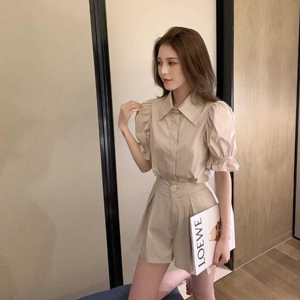 women spring summer casual solid 2 piece set female short puff sleeve shirt + high waist shorts sets lady vintage suit g567 women's tra, Gray
women spring summer casual solid 2 piece set female short puff sleeve shirt + high waist shorts sets lady vintage suit g567 women's tra, Gray