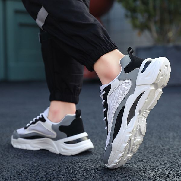 wholesale spring fall walking running shoes breathable and lightweight sports sneakers for men's women's trainers big size 38-45 j
wholesale spring fall walking running shoes breathable and lightweight sports sneakers for men's women's trainers big size 38-45 j