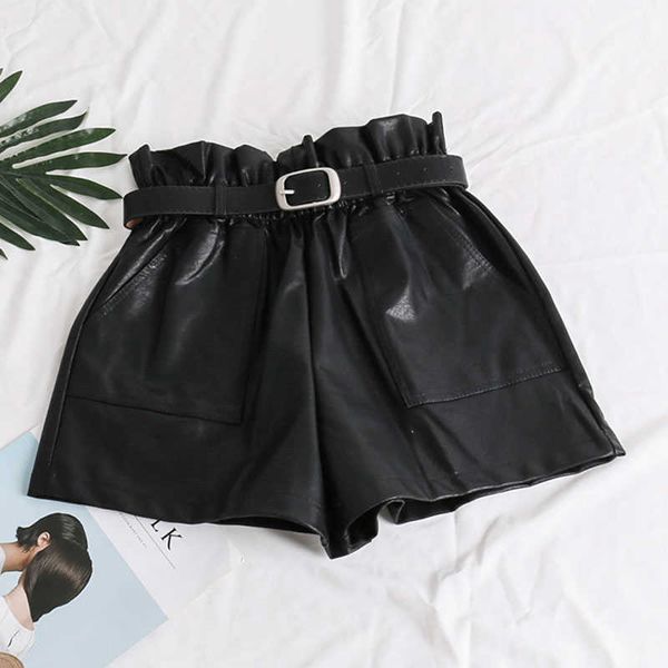 elastic high waist loose pu leather shorts women england style sashes wide leg short ladies leather shorts autumn winter 210611, White;black
elastic high waist loose pu leather shorts women england style sashes wide leg short ladies leather shorts autumn winter 210611, White;black
