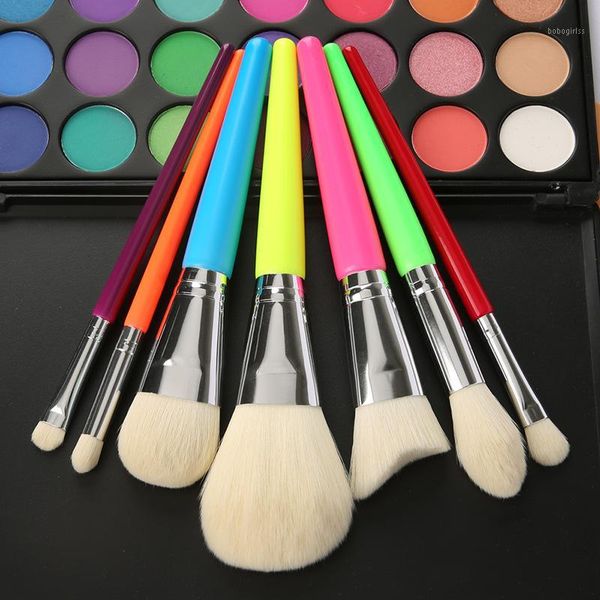7pcs makeup brush set rainbow rod handle portable soft blush foundation powder eye shadows tools1
7pcs makeup brush set rainbow rod handle portable soft blush foundation powder eye shadows tools1