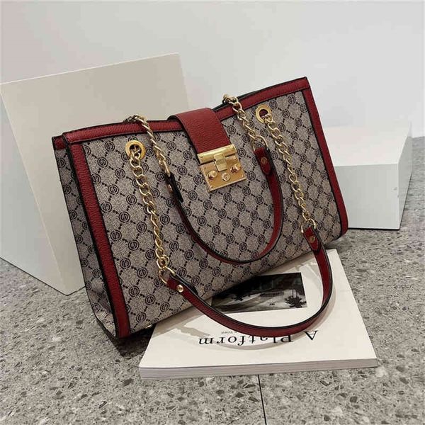 factory store shop tide bag women's chain new texture hand large capacity fashion shoulder bag tote
factory store shop tide bag women's chain new texture hand large capacity fashion shoulder bag tote