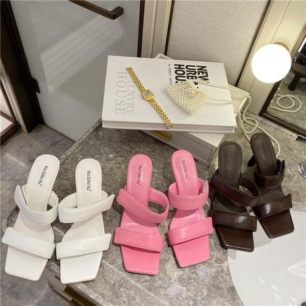slippers dxfan elegant one strap brand design women sandals hook&loop high heel square toe solid slides, Black
slippers dxfan elegant one strap brand design women sandals hook&loop high heel square toe solid slides, Black
