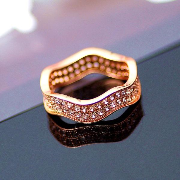 wedding rings 2021 fashion personality golden wavy zircon ring ladies jewelry for women's gifts christmas size789, Slivery;golden
wedding rings 2021 fashion personality golden wavy zircon ring ladies jewelry for women's gifts christmas size789, Slivery;golden