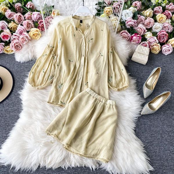 fashion suit loose v-neck embroidered sweet super fairy shirt long sleeve + high waist thin wide leg shorts two-piece female women's tr, Gray
fashion suit loose v-neck embroidered sweet super fairy shirt long sleeve + high waist thin wide leg shorts two-piece female women's tr, Gray
