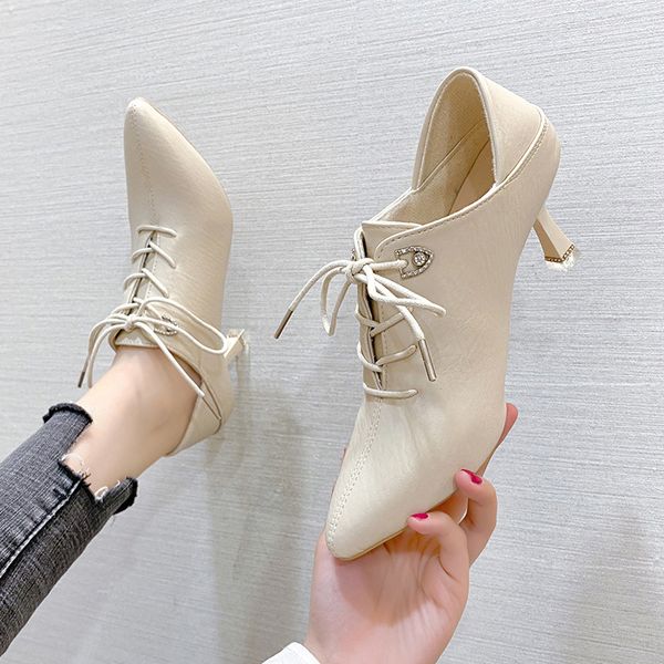 pointed deep mouth single shoe women's 2021 high-heeled sho in autumn and winter two chilen's korean thin heeled
pointed deep mouth single shoe women's 2021 high-heeled sho in autumn and winter two chilen's korean thin heeled