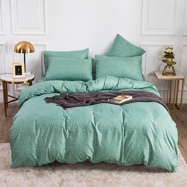 bedding sets pure pigment color small leopard texture quilt cover pillow case no sheet set
bedding sets pure pigment color small leopard texture quilt cover pillow case no sheet set