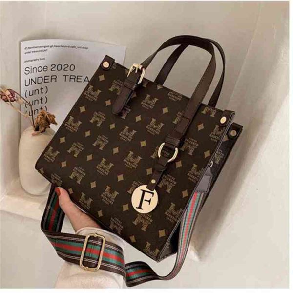 2022 factory outlet online handbags briefcase spring business commuting simple single shoulder diagonal span portable women's
2022 factory outlet online handbags briefcase spring business commuting simple single shoulder diagonal span portable women's