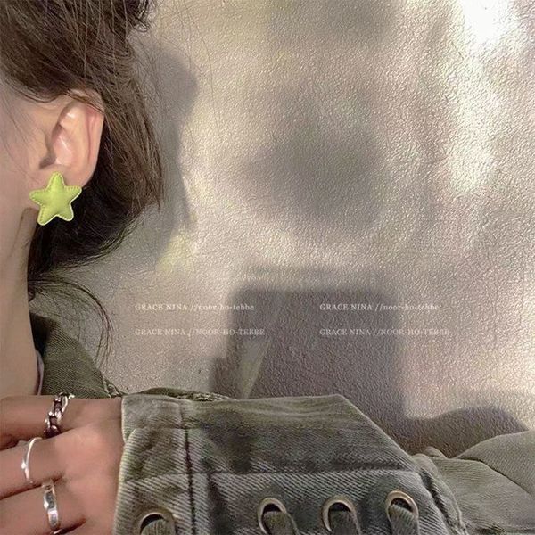 five pointed star earrings 2021 new fashion candy color new pop summer color lovely sweet design feeling thin, Golden;silver
five pointed star earrings 2021 new fashion candy color new pop summer color lovely sweet design feeling thin, Golden;silver