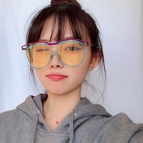 sunglasses 2021 oversized ladies one-piece custom eyeglasses gafas lentes glasses eyewear, White;black
sunglasses 2021 oversized ladies one-piece custom eyeglasses gafas lentes glasses eyewear, White;black