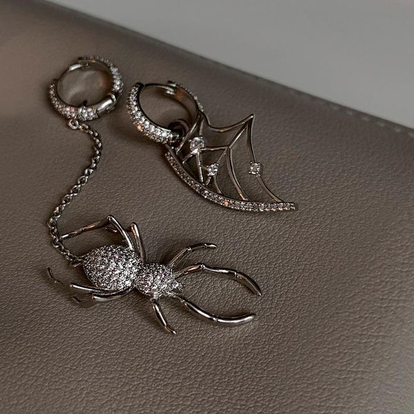 hoop & huggie timeless wonder glam zirconia spider cobweb earrings women designer jewelry kpop party ins emo runway gift rare egirl 5262, Golden;silver
hoop & huggie timeless wonder glam zirconia spider cobweb earrings women designer jewelry kpop party ins emo runway gift rare egirl 5262, Golden;silver