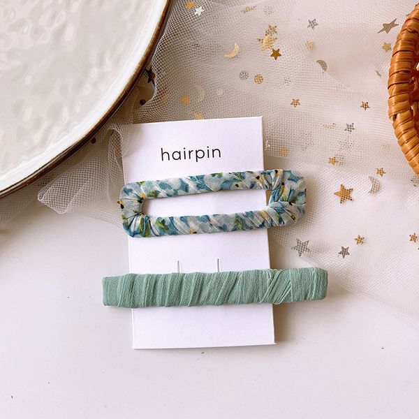 2 pcs new country style simple beautiful floral fabric square bb clip fashion sweet girl children duckbill clip hair accessories, Slivery;white
2 pcs new country style simple beautiful floral fabric square bb clip fashion sweet girl children duckbill clip hair accessories, Slivery;white