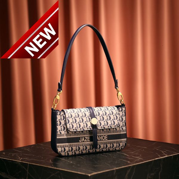 new product recommendation single shoulder armpit women's 2022 fashion and foreign style messenger bag
new product recommendation single shoulder armpit women's 2022 fashion and foreign style messenger bag