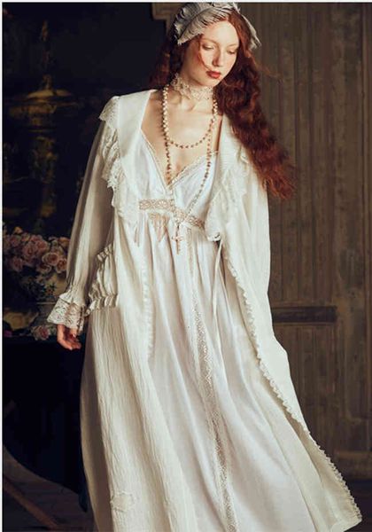 pyjamas elegant retro robe women set lace long gowns nightgown lady two pieces sleepwear bride comfortable y25k, Black;white
pyjamas elegant retro robe women set lace long gowns nightgown lady two pieces sleepwear bride comfortable y25k, Black;white