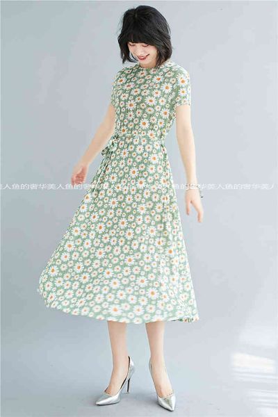 dress miyake fashion fold short sleeve o-neck clown chrysanthemum print lace-up a-line, Black;gray
dress miyake fashion fold short sleeve o-neck clown chrysanthemum print lace-up a-line, Black;gray