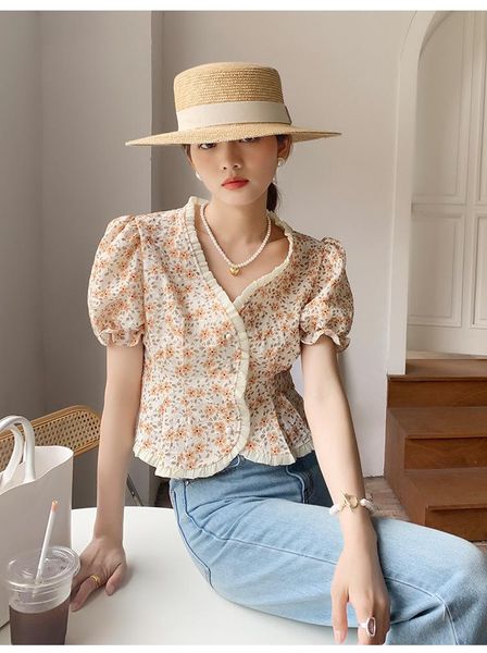 summer women's wear 2021 design short shirt broken women temperament short-sleeved girl's thin blouse jackets, Black;brown
summer women's wear 2021 design short shirt broken women temperament short-sleeved girl's thin blouse jackets, Black;brown