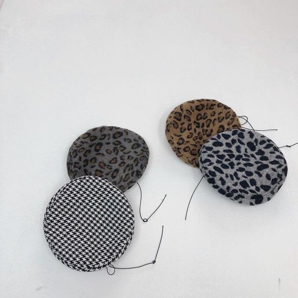 berets beret autumn and winter british fashion leopard hat retro wild art painter women's gorras, Blue;gray
berets beret autumn and winter british fashion leopard hat retro wild art painter women's gorras, Blue;gray