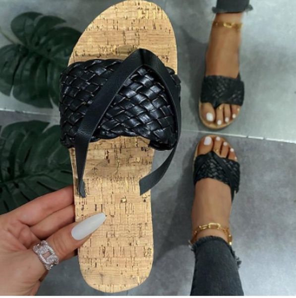 women summer slippers ladies flip flops casual fashion female pu leather weave beach woman slides flat shoes, Black
women summer slippers ladies flip flops casual fashion female pu leather weave beach woman slides flat shoes, Black