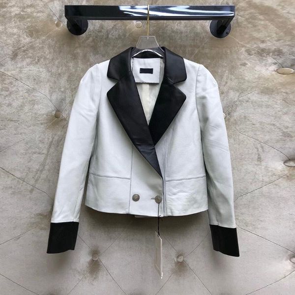 women's leather & faux black and white contrast color patchwork short design jacket coat women fashion 100% sheepskin notched blazer su
women's leather & faux black and white contrast color patchwork short design jacket coat women fashion 100% sheepskin notched blazer su