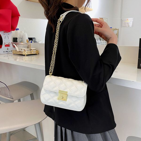 messenger bagsred fashion 2021 spring net and summer lingge chain women's one shoulder messenger bag
messenger bagsred fashion 2021 spring net and summer lingge chain women's one shoulder messenger bag