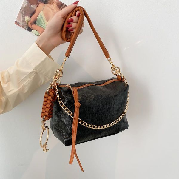 shoulder bags pillow fashion handle chain leather women's solid color soft zipper handbags luxury designer ladies crossbody bag
shoulder bags pillow fashion handle chain leather women's solid color soft zipper handbags luxury designer ladies crossbody bag