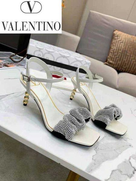 walking slides women casual handmade designer tennis sandals slippers mules luxury thongs shoes brand 0y9x, Black;white
walking slides women casual handmade designer tennis sandals slippers mules luxury thongs shoes brand 0y9x, Black;white