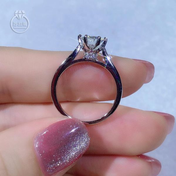 cluster rings trendy moissanite ring 5-6.5mm 0.5-1.0ct color d-f luxury quality fine jewelry diamond for women 925 silver, Golden;silver
cluster rings trendy moissanite ring 5-6.5mm 0.5-1.0ct color d-f luxury quality fine jewelry diamond for women 925 silver, Golden;silver