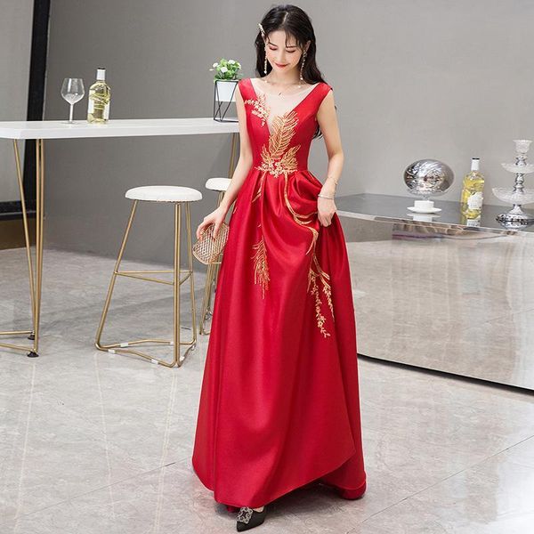 ethnic clothing burgundy vintage evening party female temperament banquet gown xxxl sweet bow trim elegant floor-length pleated, Red
ethnic clothing burgundy vintage evening party female temperament banquet gown xxxl sweet bow trim elegant floor-length pleated, Red