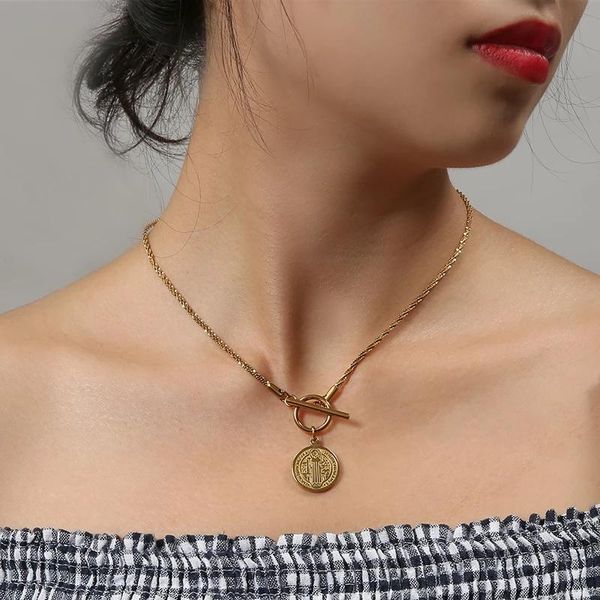 chokers san benito medal necklaces stainless steel toggle necklace for women gold/silver color metal saint benedict choker collar, Golden;silver
chokers san benito medal necklaces stainless steel toggle necklace for women gold/silver color metal saint benedict choker collar, Golden;silver