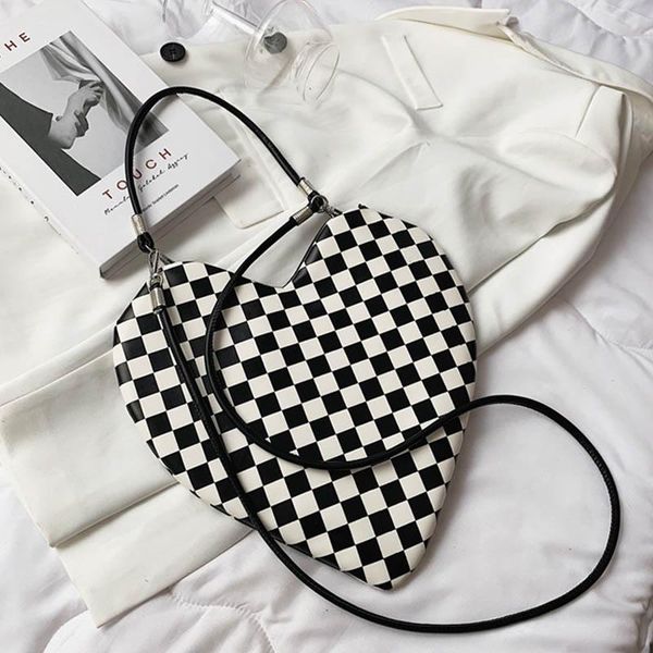 totes trendy heart-shaped black and white plaid shoulder bags brand design ladies messenger bag pu leather underarm
totes trendy heart-shaped black and white plaid shoulder bags brand design ladies messenger bag pu leather underarm