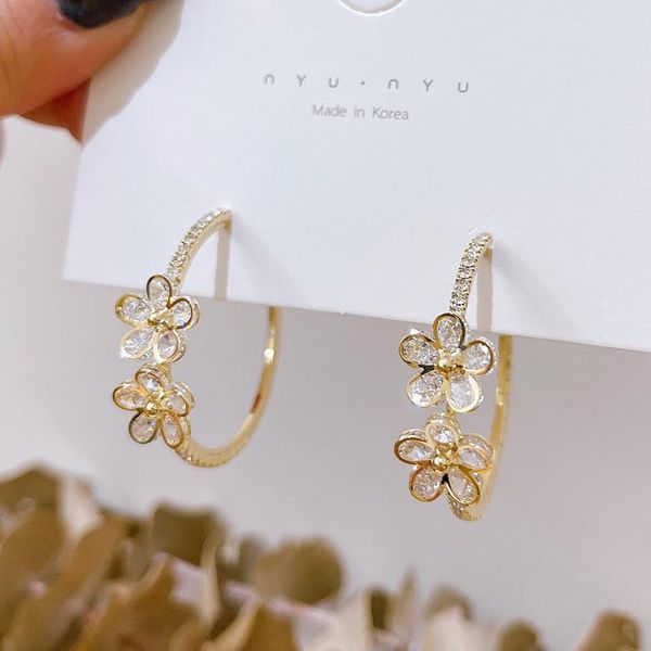stud 2021 arrival 14k gold plated flower earrings for women luxury zircon c, Golden;silver
stud 2021 arrival 14k gold plated flower earrings for women luxury zircon c, Golden;silver