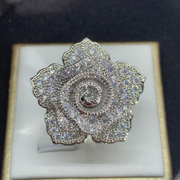 different styles luxury women party engagement big flower ring zirconia bridal wedding jewelry wholesale prices cluster rings, Golden;silver
different styles luxury women party engagement big flower ring zirconia bridal wedding jewelry wholesale prices cluster rings, Golden;silver