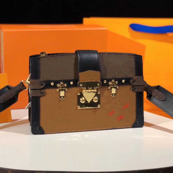 designer bags womens handbags crossbody bag backpack shoulder hand soft case lock chain yellow flower color matching detachable wide strap
designer bags womens handbags crossbody bag backpack shoulder hand soft case lock chain yellow flower color matching detachable wide strap