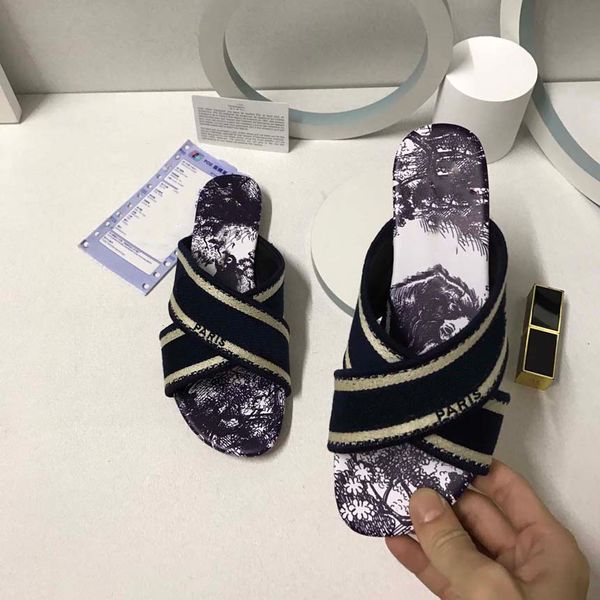 shoe woman sandal slipper fashion sandals summer women buckle strap heeled platform slides chunky heel rubber sole black shoes 34-42 with bo
shoe woman sandal slipper fashion sandals summer women buckle strap heeled platform slides chunky heel rubber sole black shoes 34-42 with bo