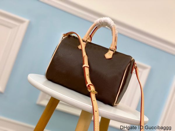 women luxurys designers bags 2021 crossbody bag classic brown brand letter genuine leather mini handbags wallet shoulder bag,size:20*13*11cm
women luxurys designers bags 2021 crossbody bag classic brown brand letter genuine leather mini handbags wallet shoulder bag,size:20*13*11cm