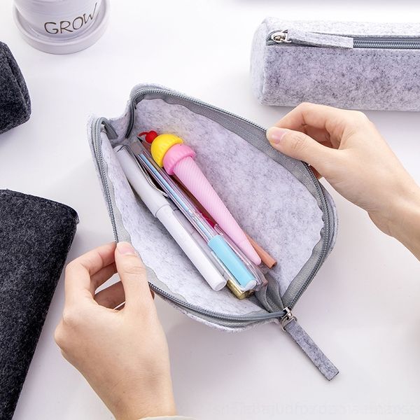 jzd felt bags can add simple gift creative pencilzipper zipper solid felt pencil bag batch
jzd felt bags can add simple gift creative pencilzipper zipper solid felt pencil bag batch