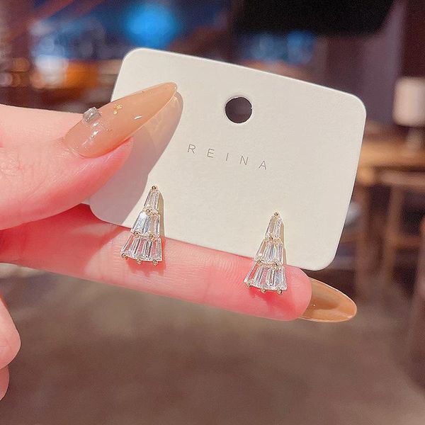 stud korean trendy geometry shiny zircon earrings for women elegant ear jewelry female fashion transparent triangle studs, Golden;silver
stud korean trendy geometry shiny zircon earrings for women elegant ear jewelry female fashion transparent triangle studs, Golden;silver