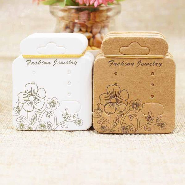 gift wrap 500pcs 2021 pretty cute flower design earring products card white/ kraft stud jewelry paper tag 5.7*4.90cm
gift wrap 500pcs 2021 pretty cute flower design earring products card white/ kraft stud jewelry paper tag 5.7*4.90cm