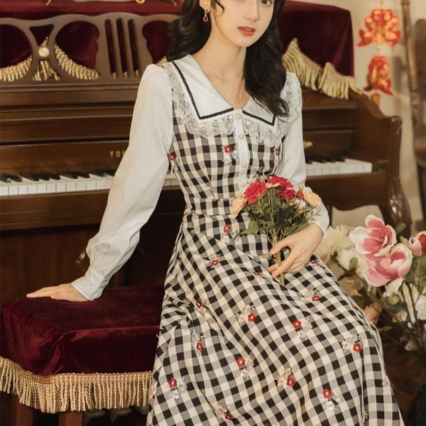 casual dresses spring women lace parchwork black and white plaid embroidered slim dress long maxi retro mori girl college vesidos, Black;gray
casual dresses spring women lace parchwork black and white plaid embroidered slim dress long maxi retro mori girl college vesidos, Black;gray