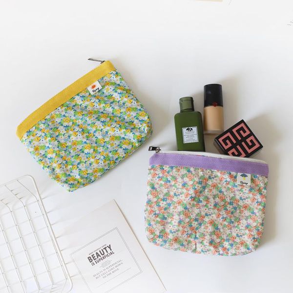 cosmetic bags & cases floral makeup bag portable storage cotton fabric travel toiletry necesserie organizer vintage beauty pouch
cosmetic bags & cases floral makeup bag portable storage cotton fabric travel toiletry necesserie organizer vintage beauty pouch