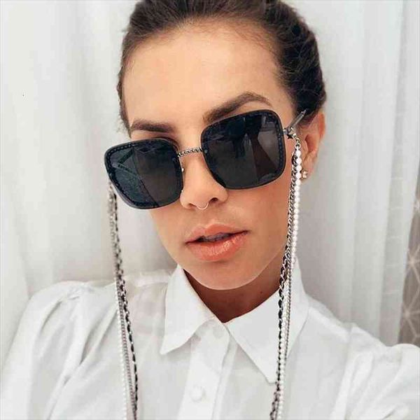 fashion unique metal chain square sunglasses women vintage brand designer sunglasses men sent without chain, White;black
fashion unique metal chain square sunglasses women vintage brand designer sunglasses men sent without chain, White;black