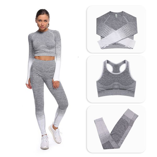 seamless yoga suit women's autumn and winter knitting hip lifting high elastic exercise fitness three piece set, Gray
seamless yoga suit women's autumn and winter knitting hip lifting high elastic exercise fitness three piece set, Gray